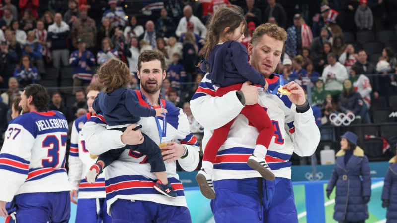 Slzy a zlato. Tragédie mrtvých bratrů dál mění hokej v USA