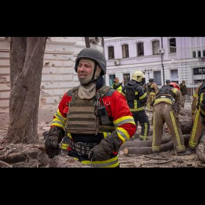 Kyjev zažil nejtragičtější noc od loňského léta. Rusko cílí hlavně na civilní infrastrukturu měst by Týdeník Respekt