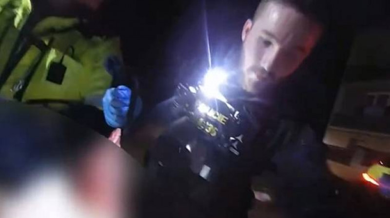 VIDEO: Čtyřicet pět minut boje o život. Muže z Lounska se podařilo zachránit