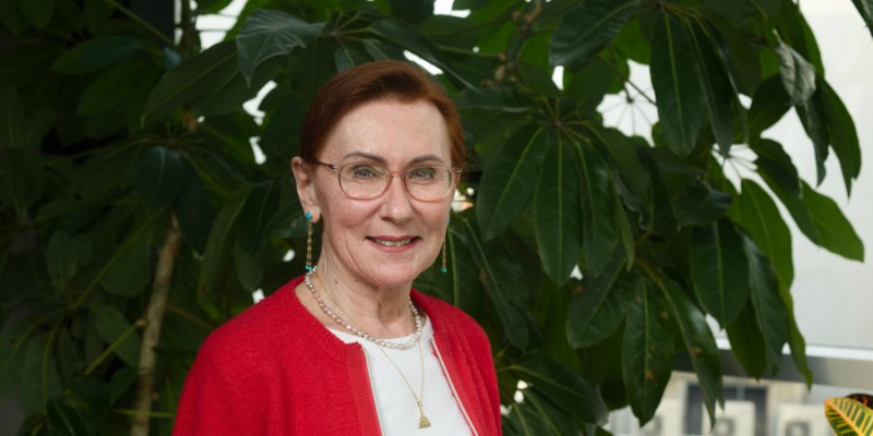 Významný průlom ve strukturní biologii jednotlivých buněk díky intracelulární elektronové krystalografii