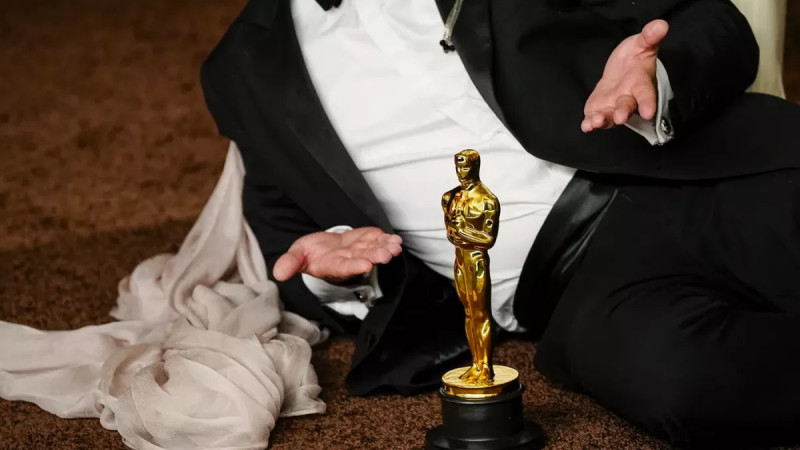 Nenápadný učitel porazil Hollywood. Oscara ale slaví také Česko