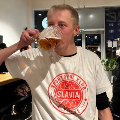 blonďák
